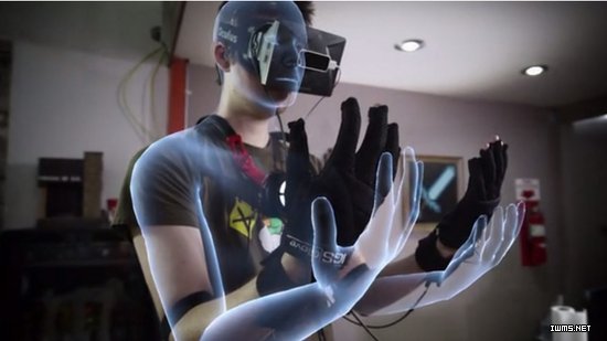 谷歌、微软、苹果、Facebook四大科技巨头进行VR/AR的布局