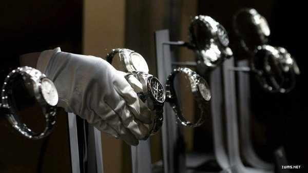 Apple Watch遭吐槽：智能手表发展路在何方？